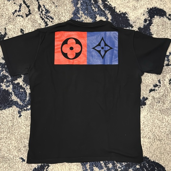 Louis Vuitton T-Shirt Size XL - Picture 2 of 7